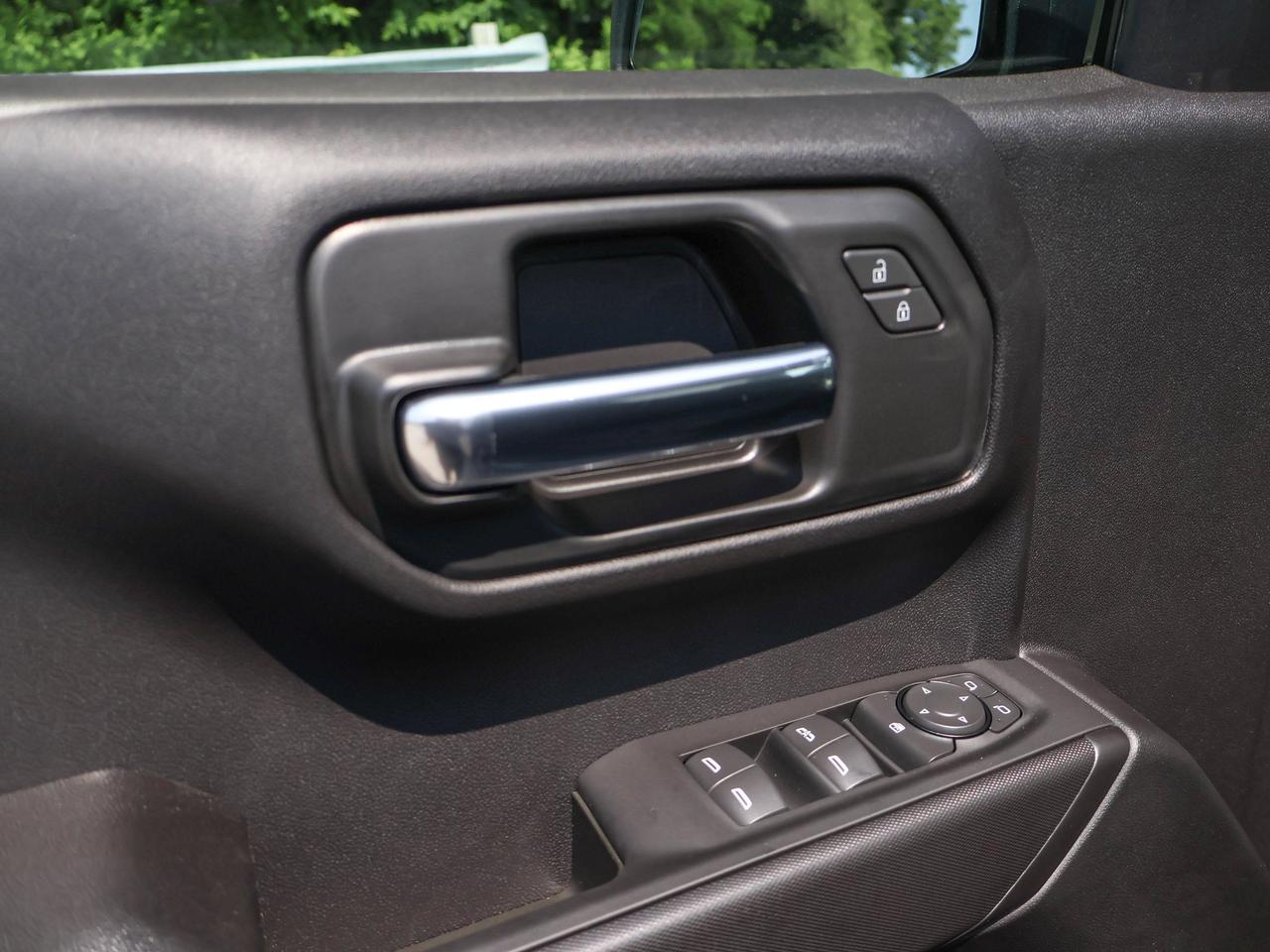 2026 GMC Sierra 1500 PRO Photo