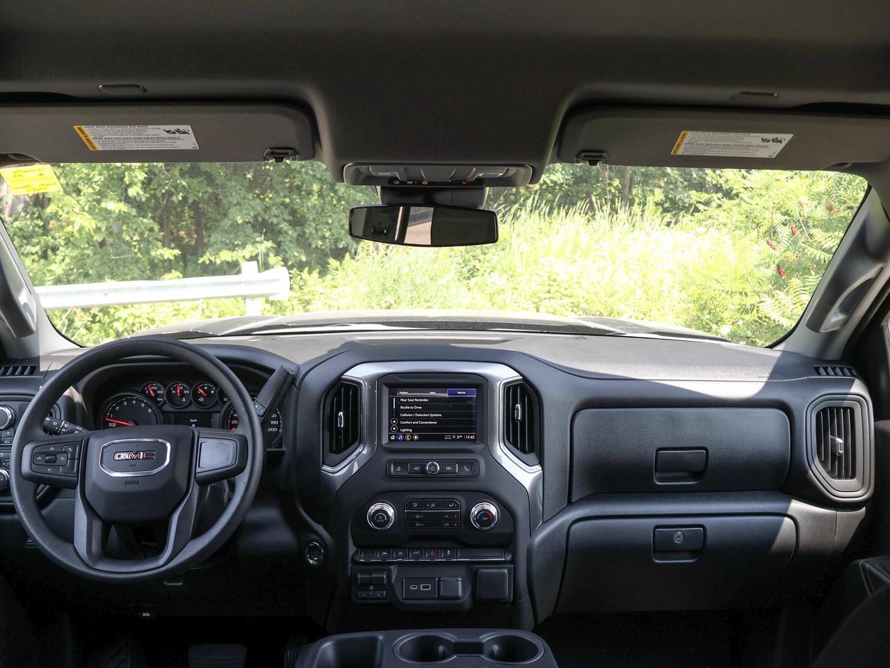 2026 GMC Sierra 1500 PRO Photo