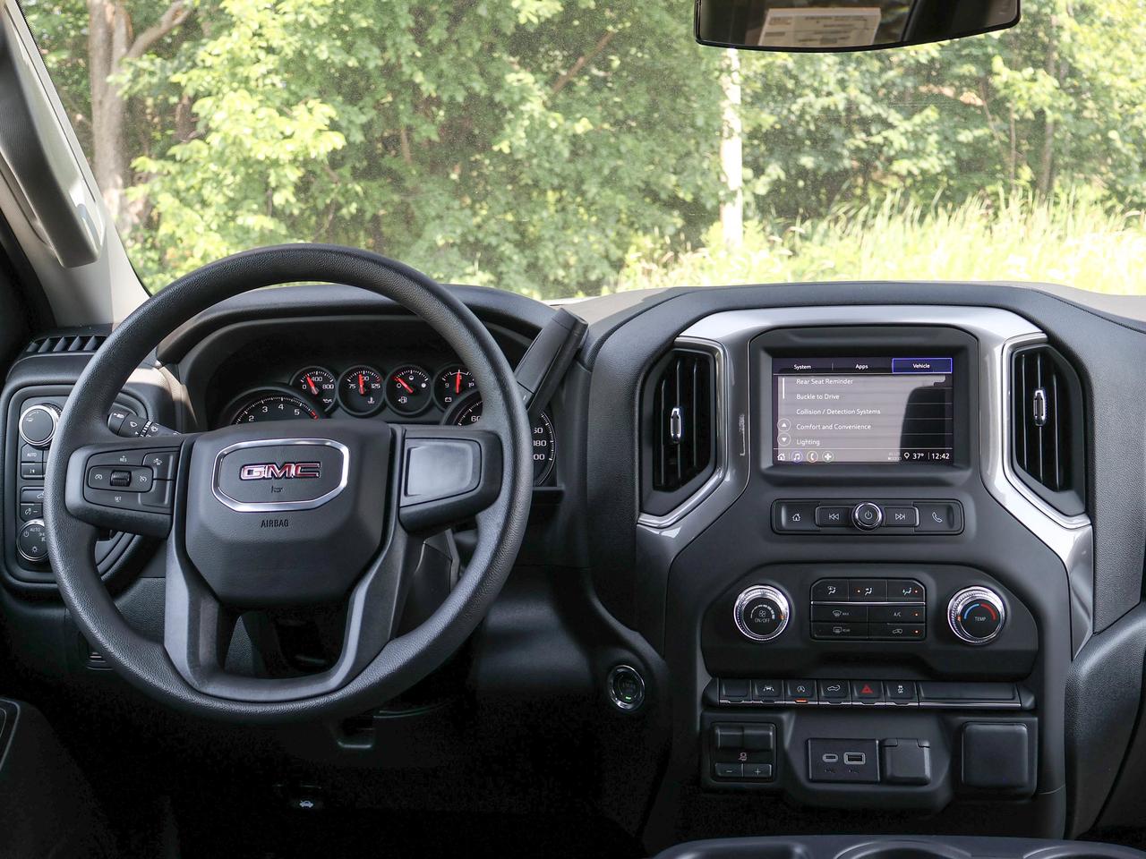 2026 GMC Sierra 1500 PRO Photo