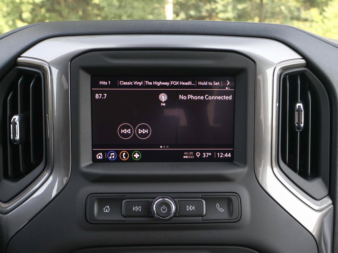 2026 GMC Sierra 1500 PRO Photo
