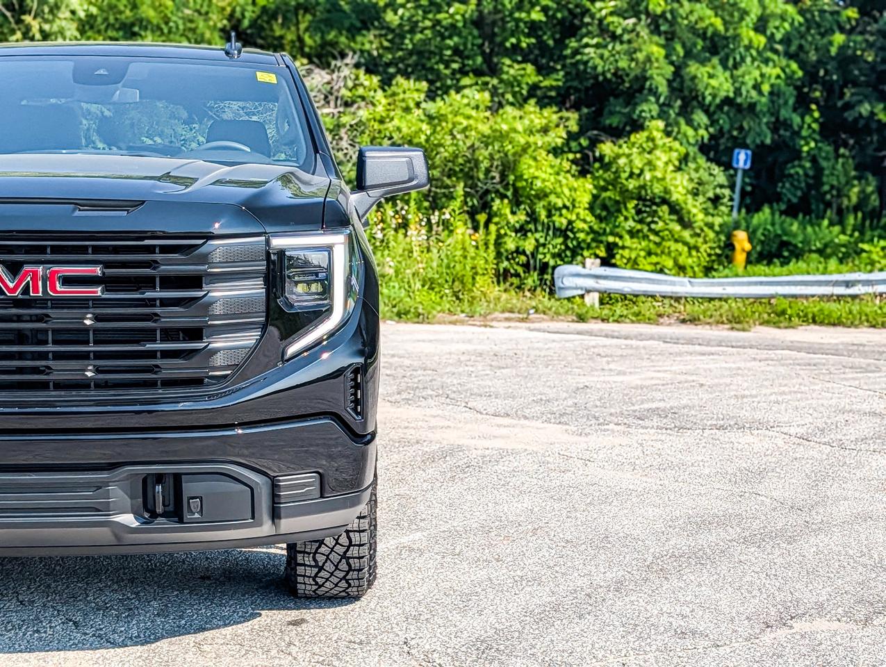 2026 GMC Sierra 1500 PRO Photo