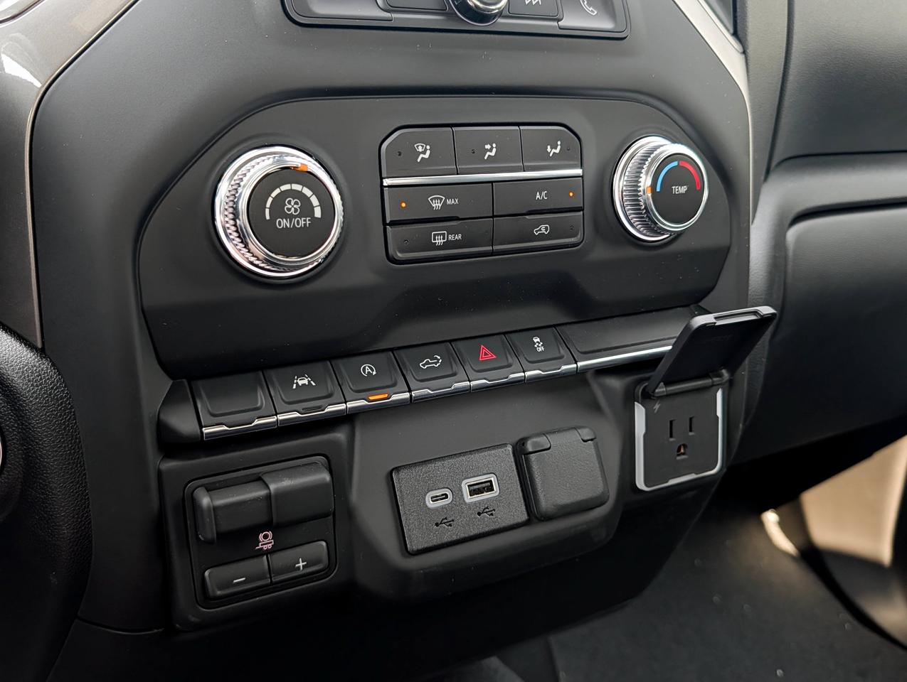 2026 GMC Sierra 1500 PRO Photo
