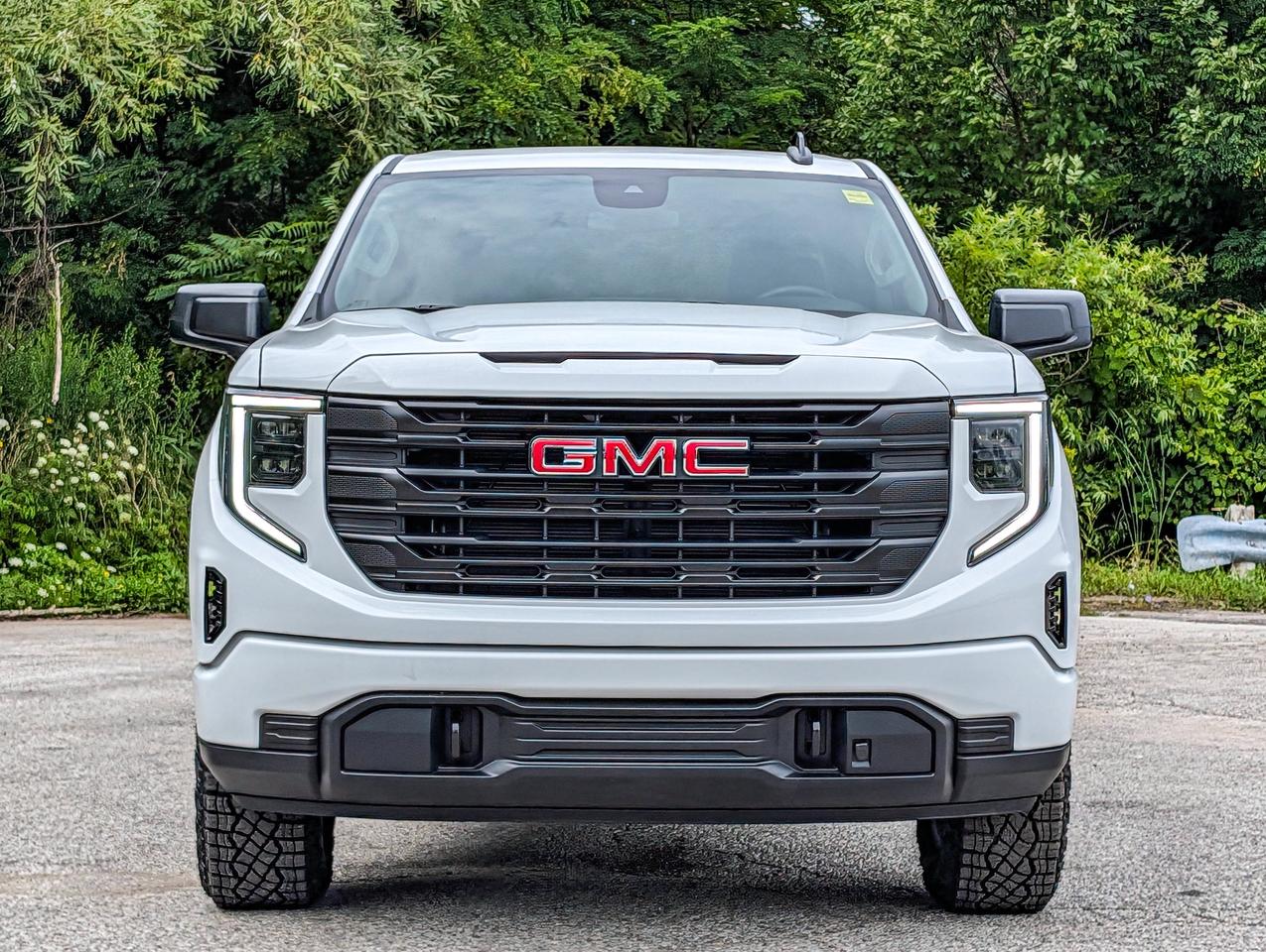 2026 GMC Sierra 1500 PRO Photo