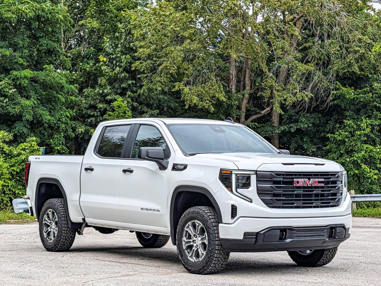 2026 GMC Sierra 1500 PRO Photo