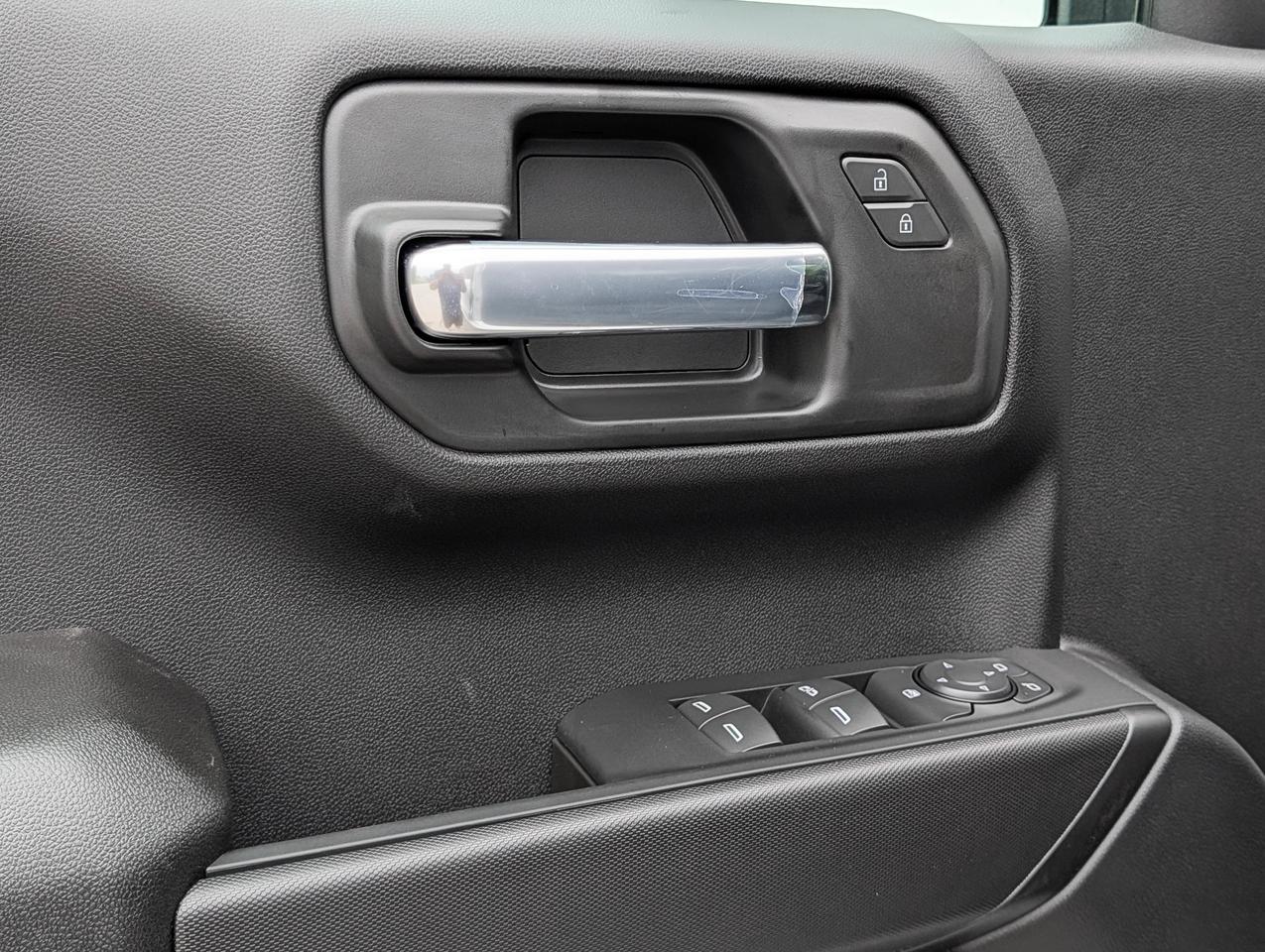 2026 GMC Sierra 1500 PRO Photo
