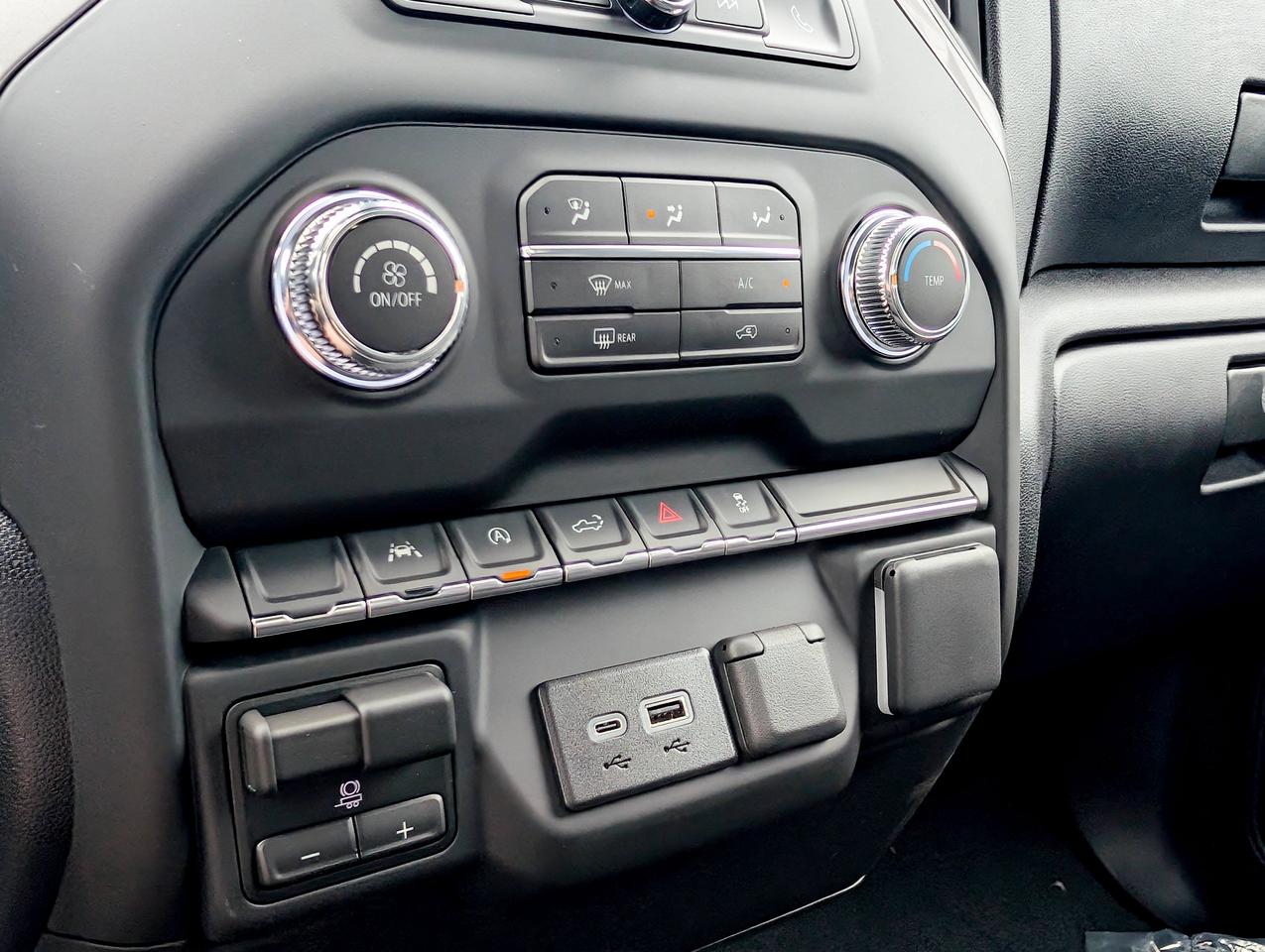 2026 GMC Sierra 1500 PRO Photo