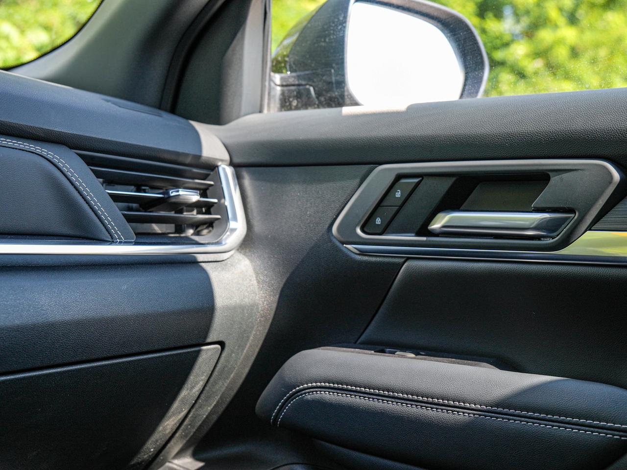2027 GMC Terrain AWD Elevation Photo