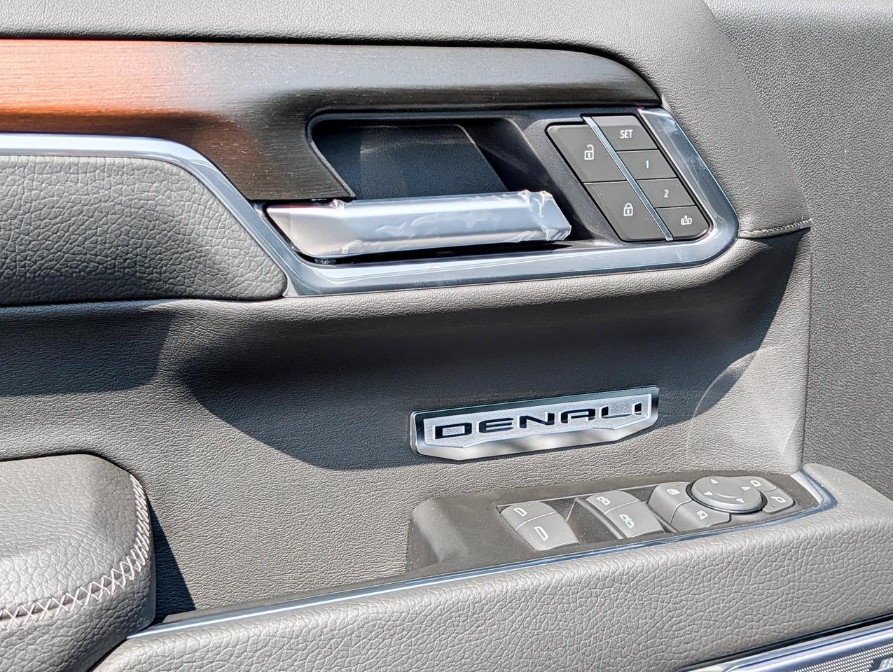 2026 GMC Sierra 1500 Denali Photo