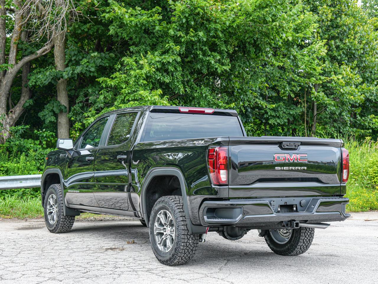 2026 GMC Sierra 1500 PRO Photo