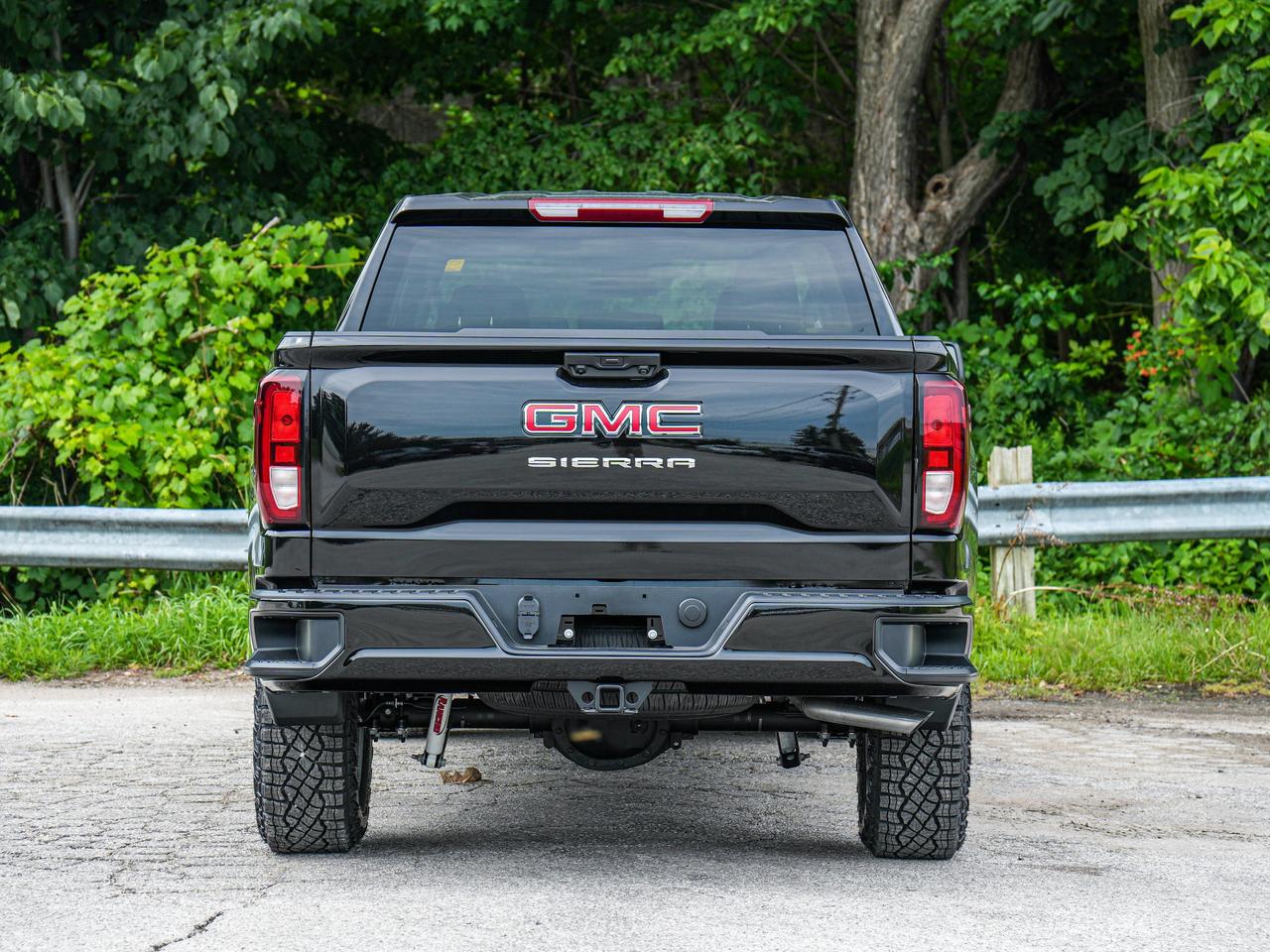2026 GMC Sierra 1500 PRO Photo