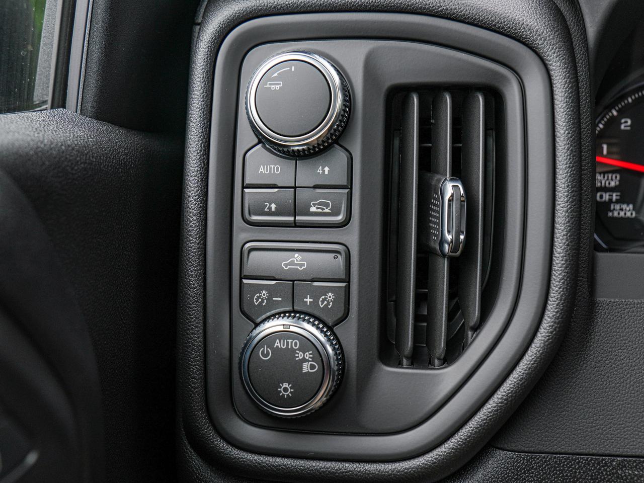 2026 GMC Sierra 1500 PRO Photo