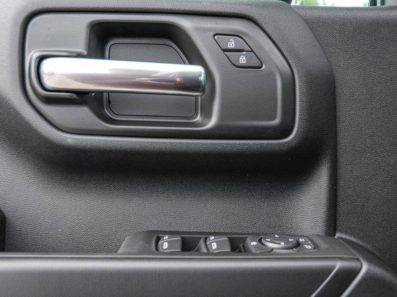 2026 GMC Sierra 1500 PRO Photo