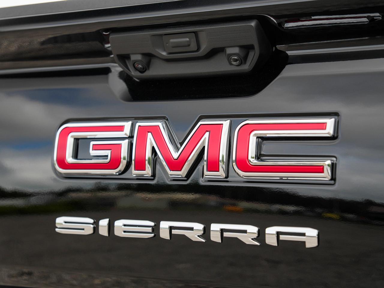 2026 GMC Sierra 1500 PRO Photo