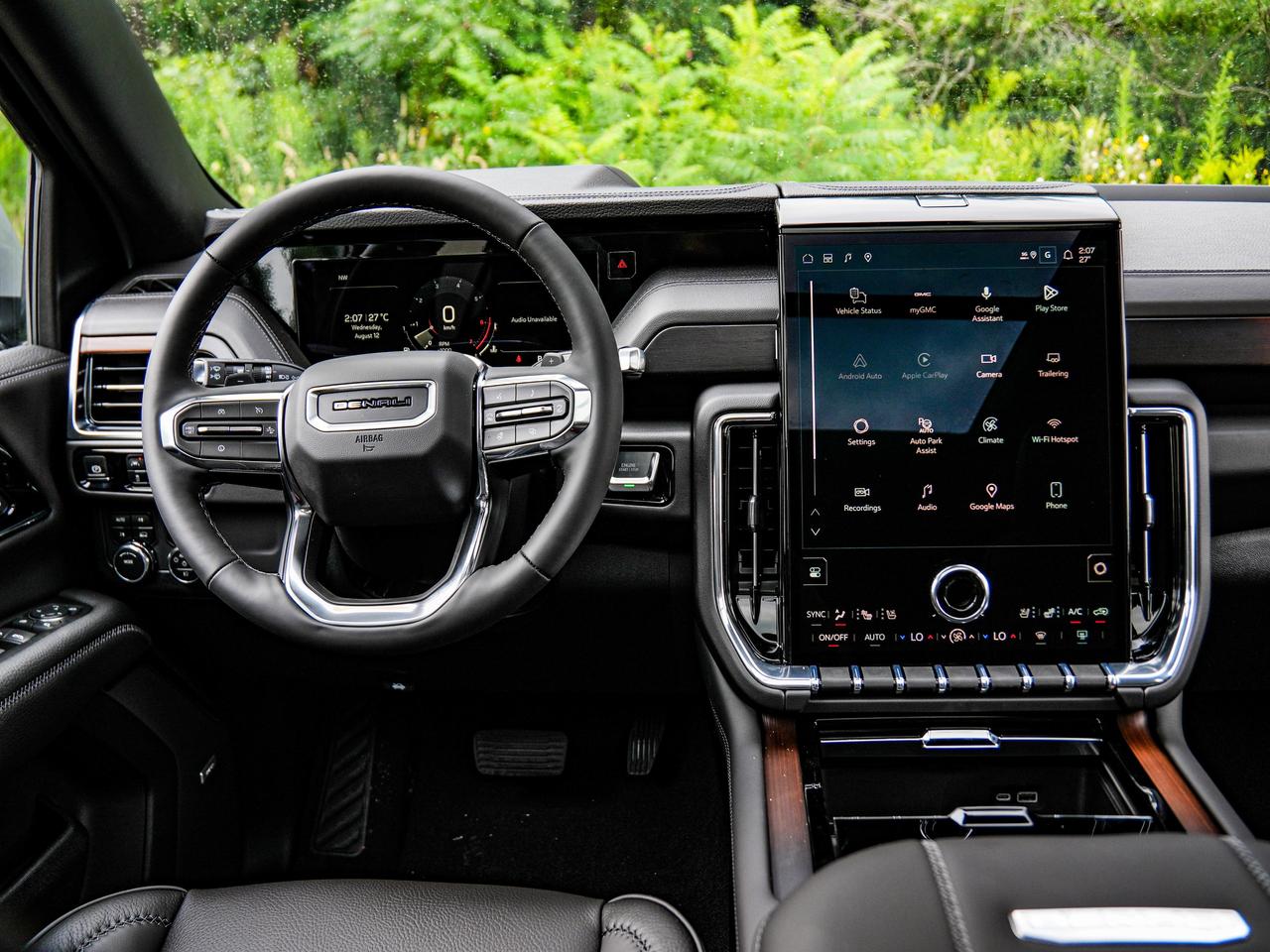 2026 GMC Yukon XL Denali Photo
