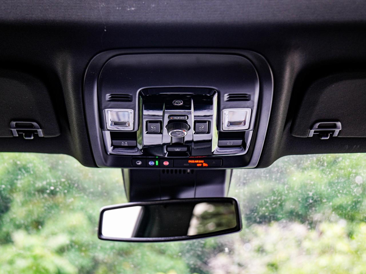 2026 GMC Yukon XL Denali Photo