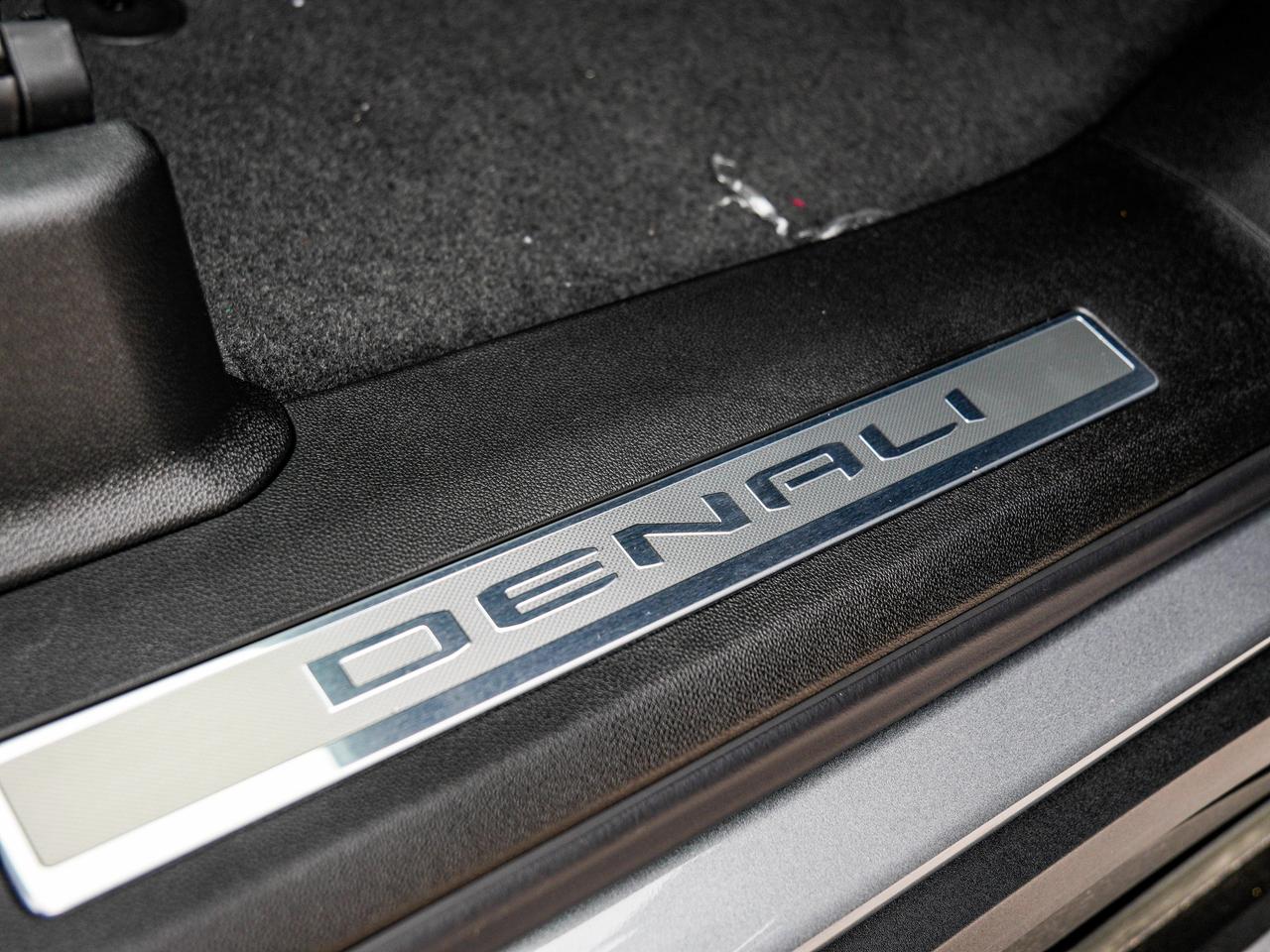 2026 GMC Yukon XL Denali Photo