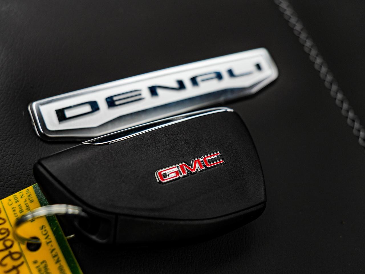 2026 GMC Yukon XL Denali Photo