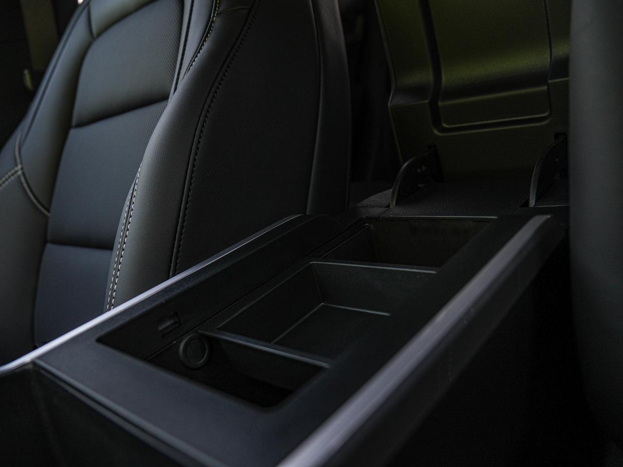 2027 GMC Terrain AWD Elevation Photo
