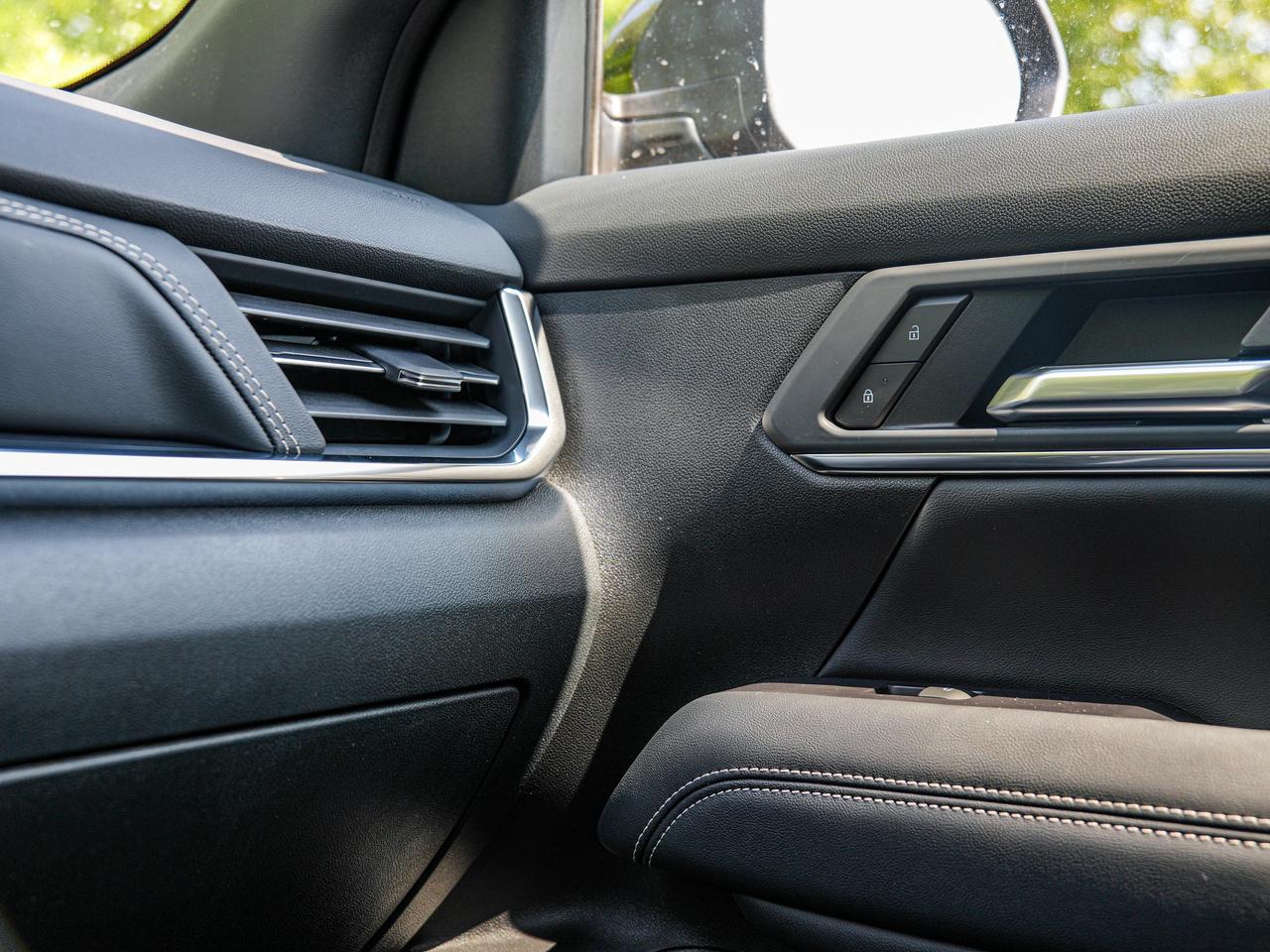2027 GMC Terrain AWD Elevation Photo