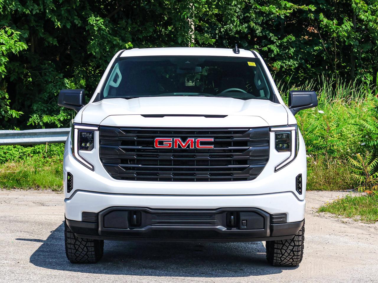 2026 GMC Sierra 1500 PRO Photo
