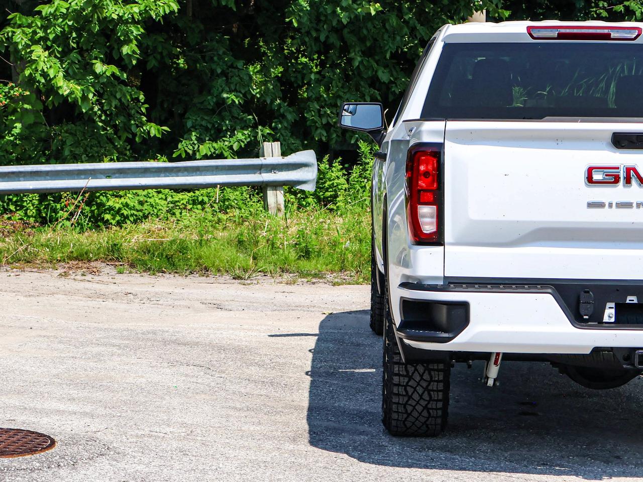2026 GMC Sierra 1500 PRO Photo
