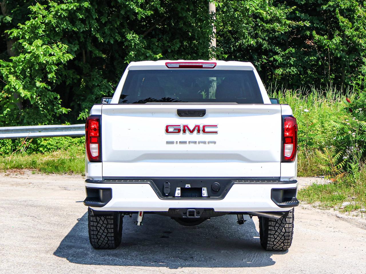 2026 GMC Sierra 1500 PRO Photo