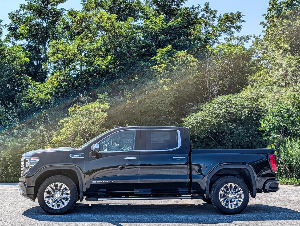 2026 GMC Sierra 1500 Denali Photo