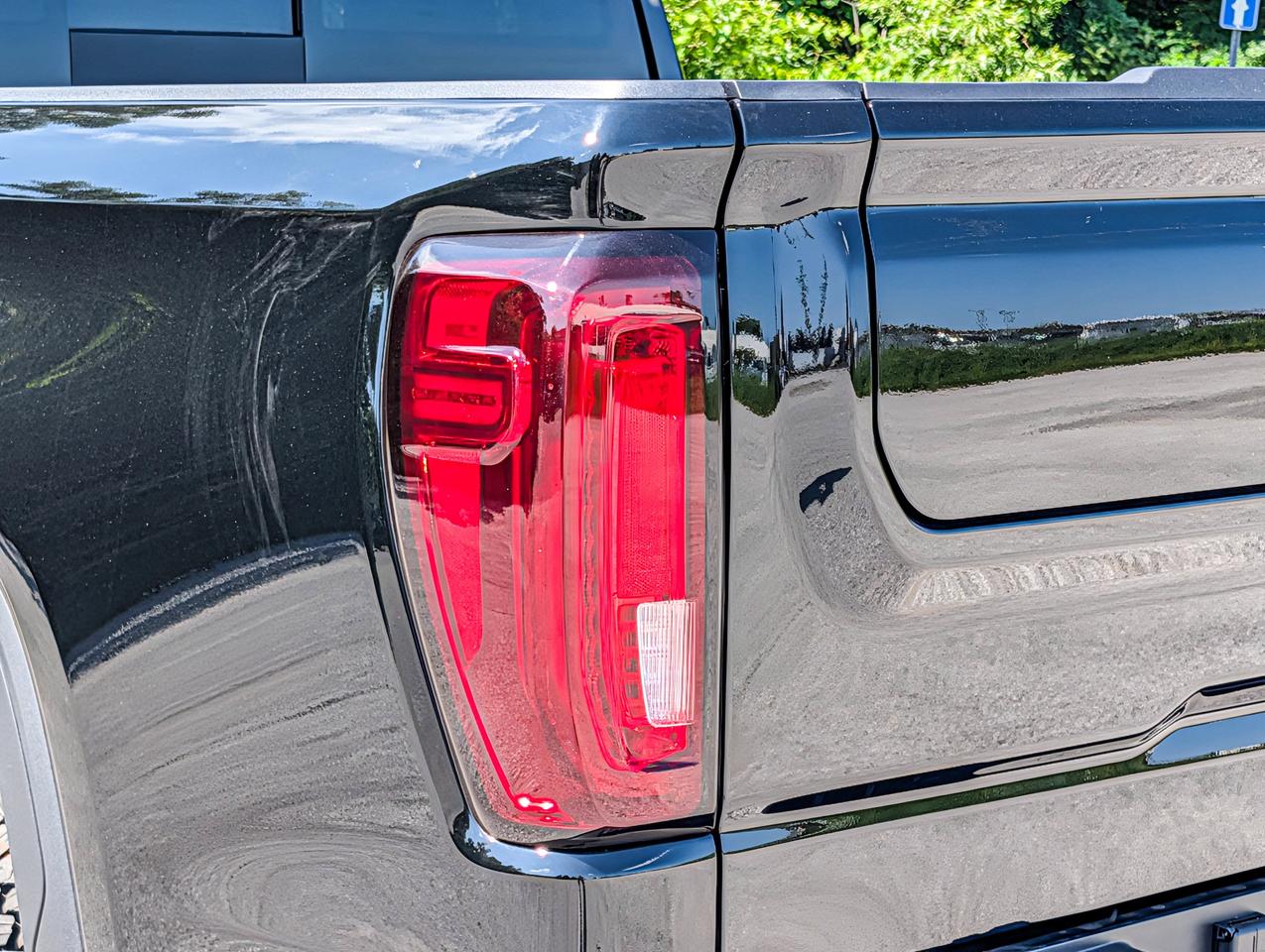 2026 GMC Sierra 1500 Denali Photo