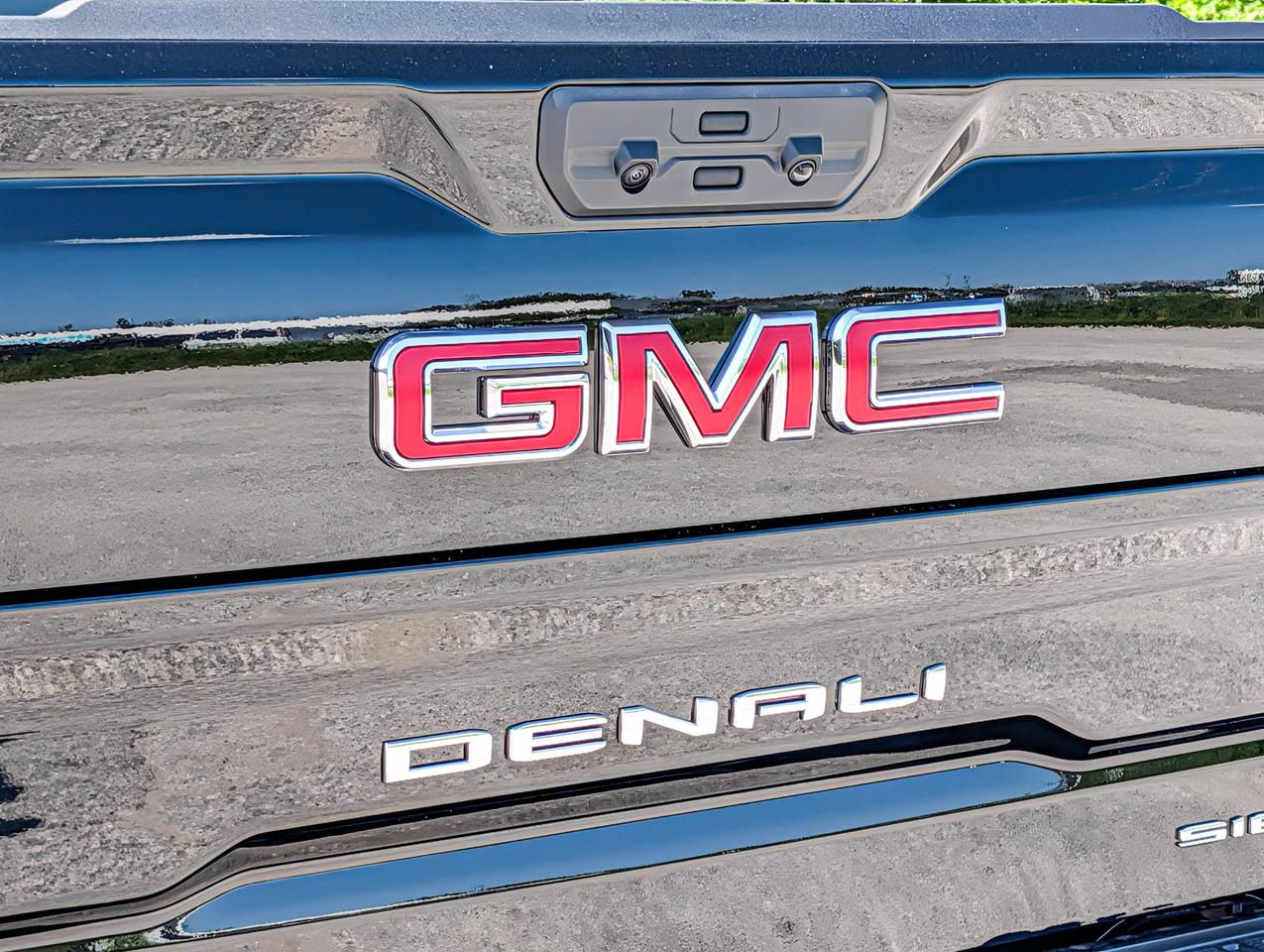 2026 GMC Sierra 1500 Denali Photo