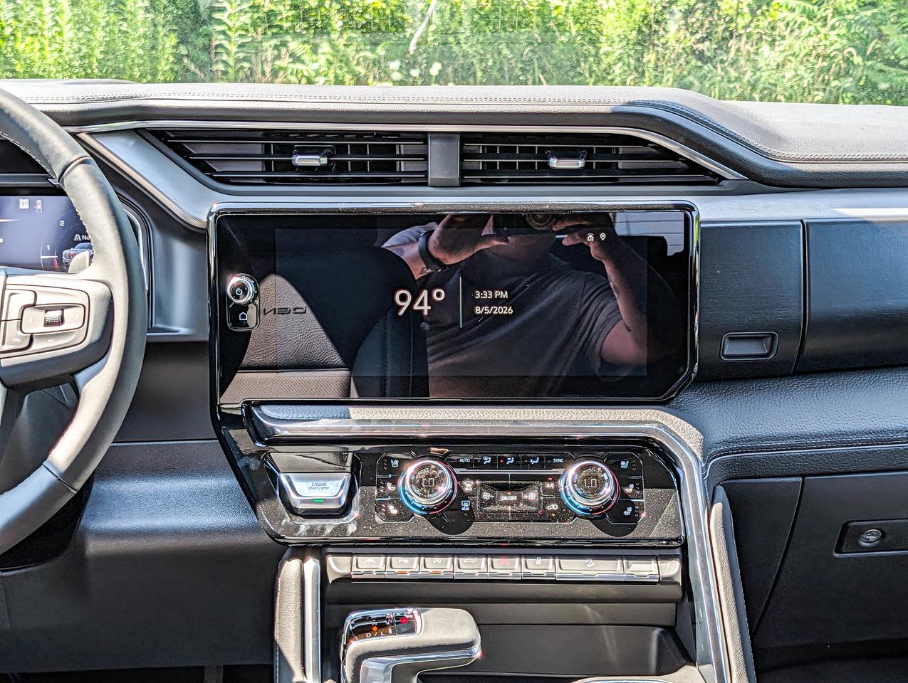2026 GMC Sierra 1500 Denali Photo