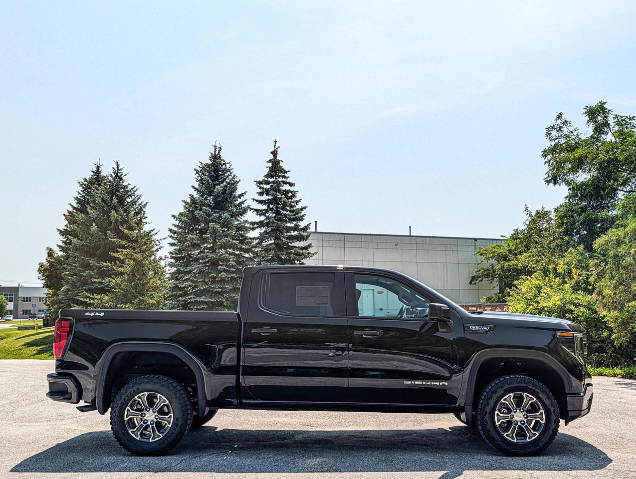 2026 GMC Sierra 1500 PRO Photo