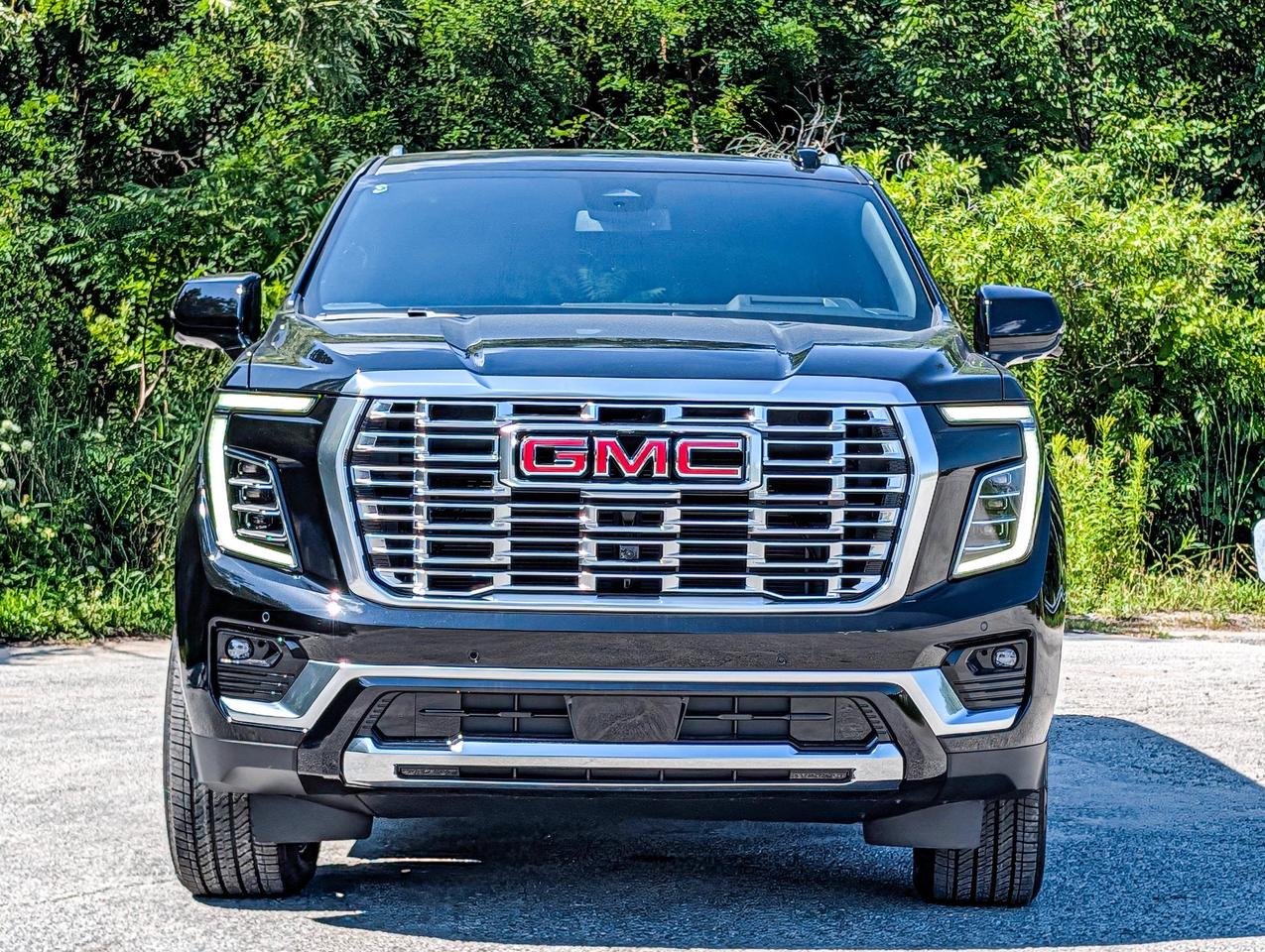 2026 GMC Yukon XL Denali Photo