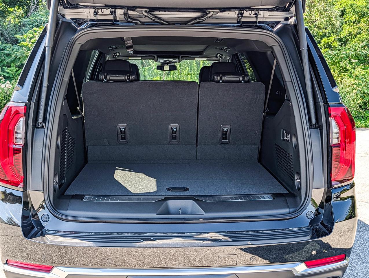 2026 GMC Yukon XL Denali Photo