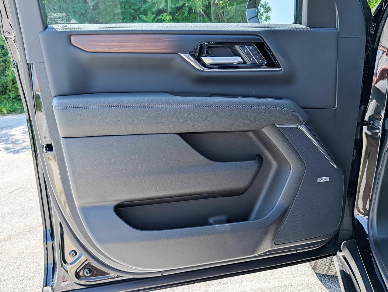 2026 GMC Yukon XL Denali Photo