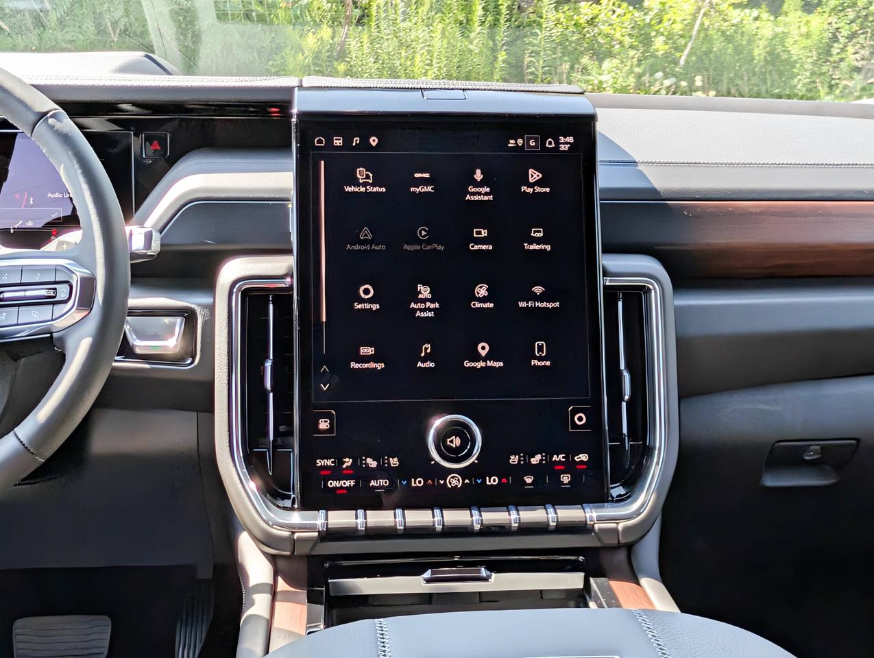 2026 GMC Yukon XL Denali Photo