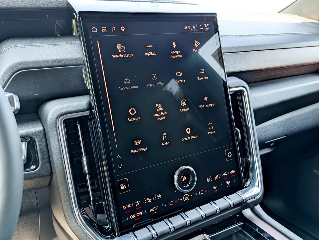 2026 GMC Yukon XL Denali Photo