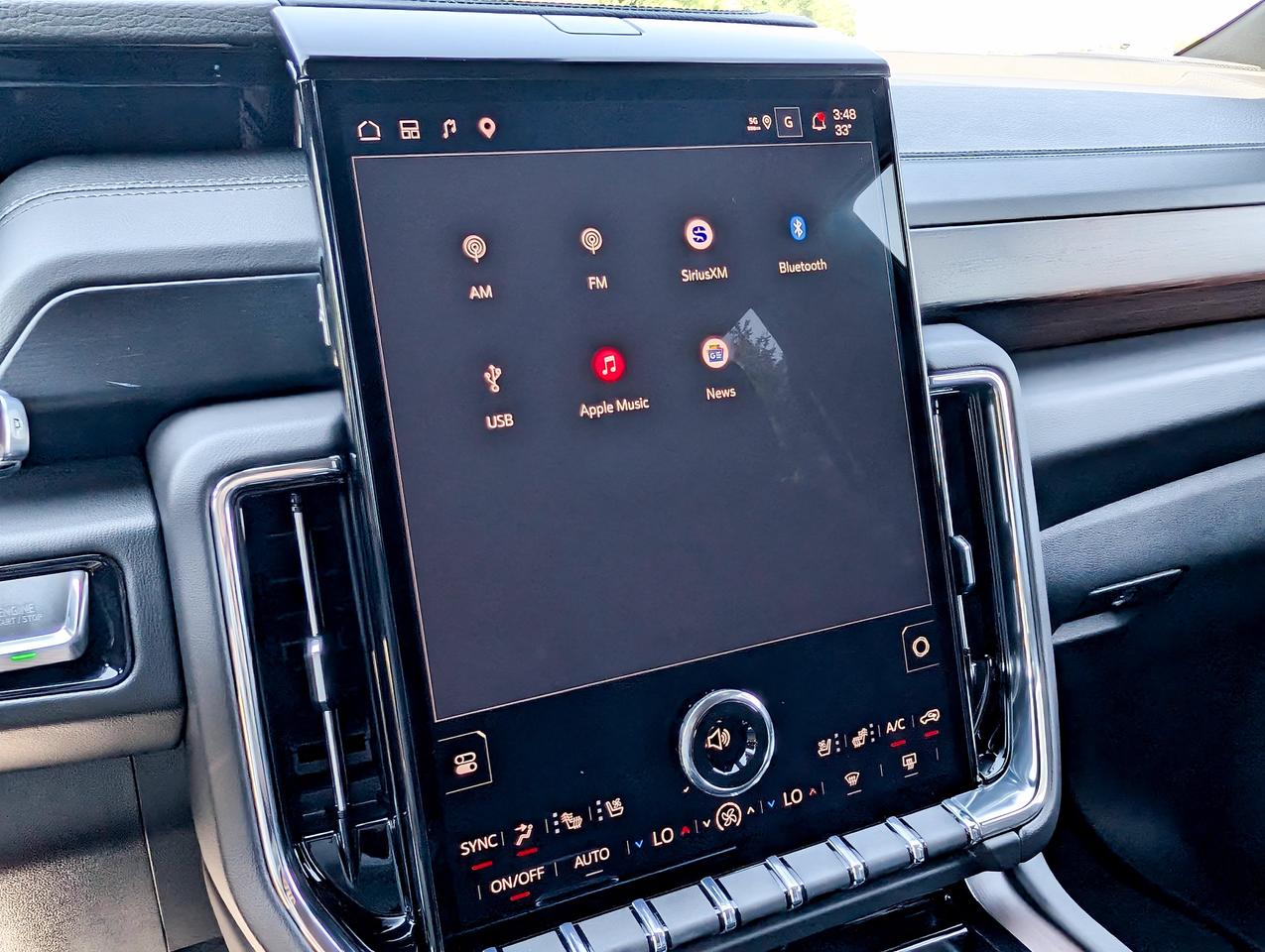 2026 GMC Yukon XL Denali Photo