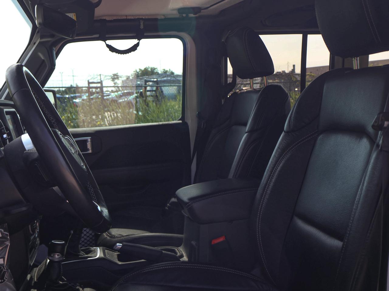 2020 Jeep WRANGLER UNLIMITED Sahara Photo