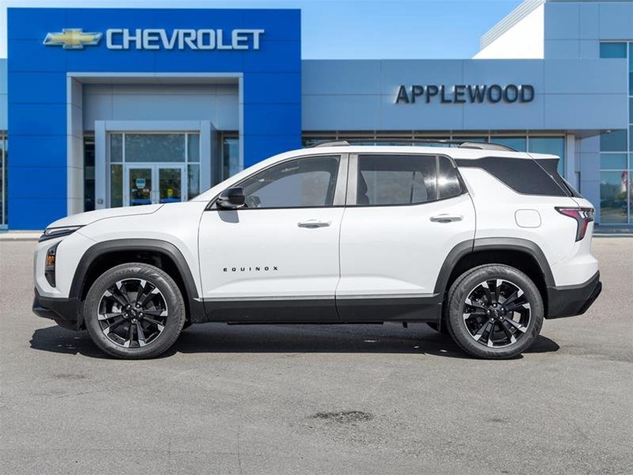 2026 Chevrolet Equinox RS Photo2