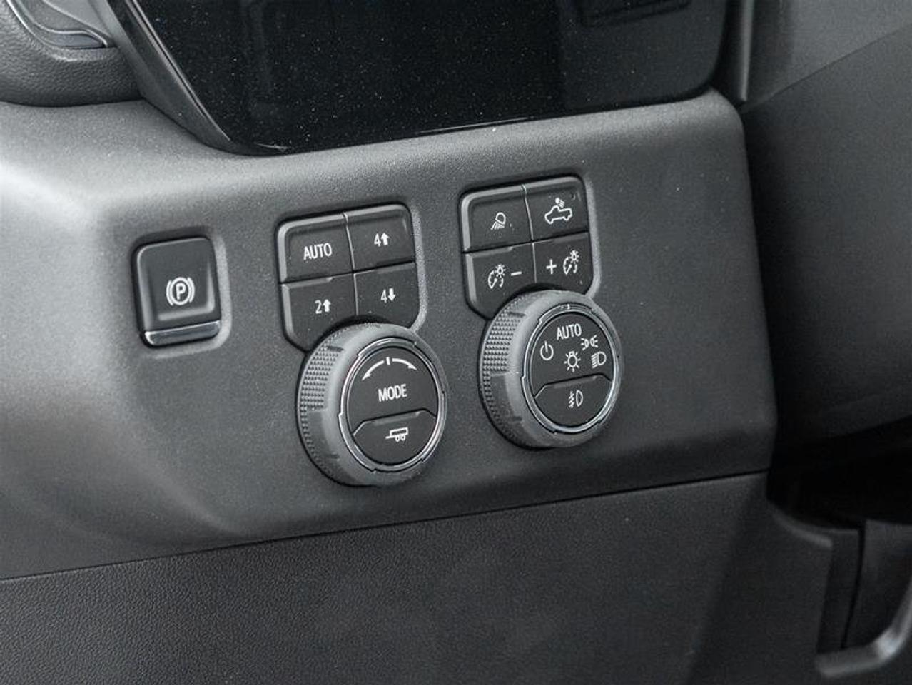 2026 Chevrolet Silverado 1500 LT Trail Boss Photo