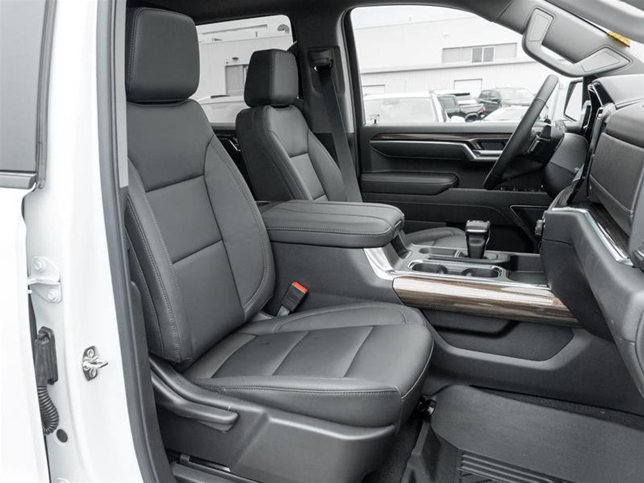 2026 Chevrolet Silverado 1500 LT Trail Boss Photo