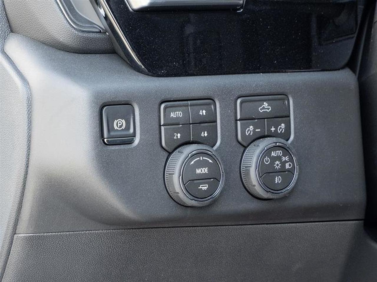 2026 Chevrolet Silverado 1500 LT Trail Boss Photo