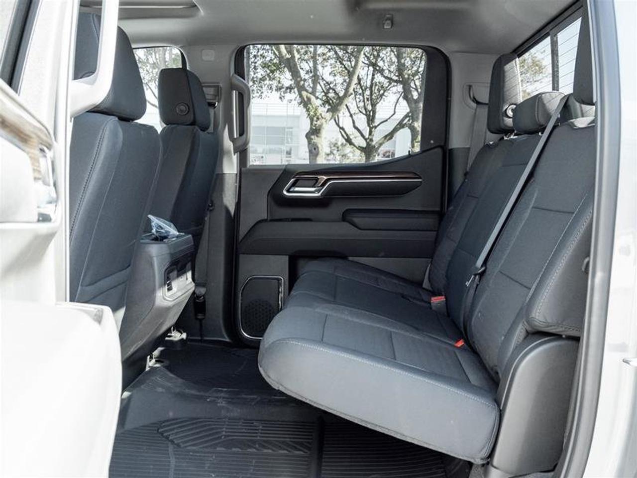 2026 Chevrolet Silverado 1500 LT Trail Boss Photo