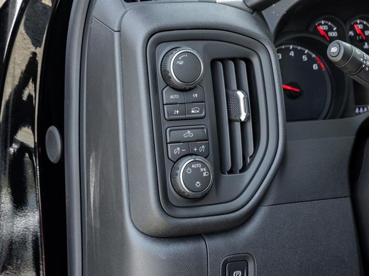 2026 Chevrolet Silverado 1500 Custom Photo