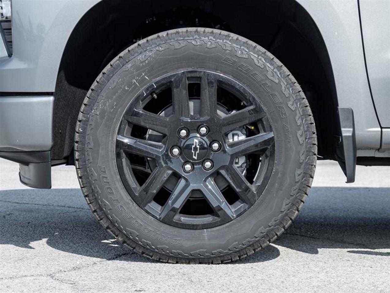 2026 Chevrolet Silverado 1500 Custom Photo4