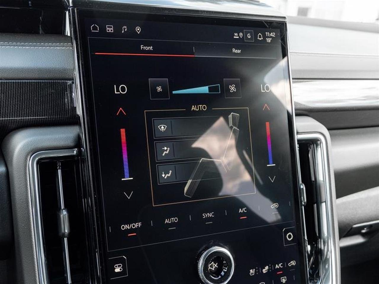 2026 GMC Yukon Elevation Photo