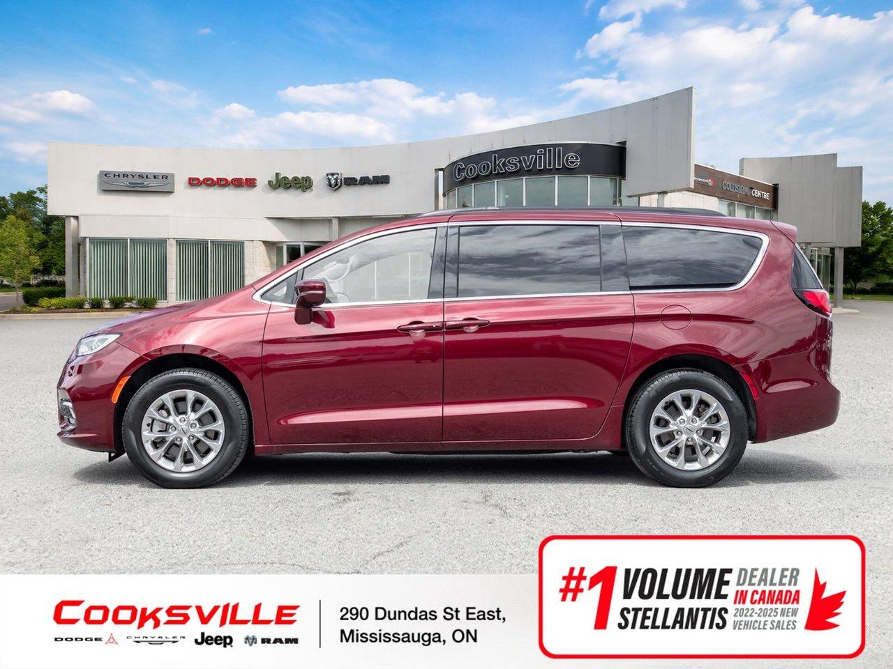 2022 Chrysler Pacifica TOURING L AWD Photo