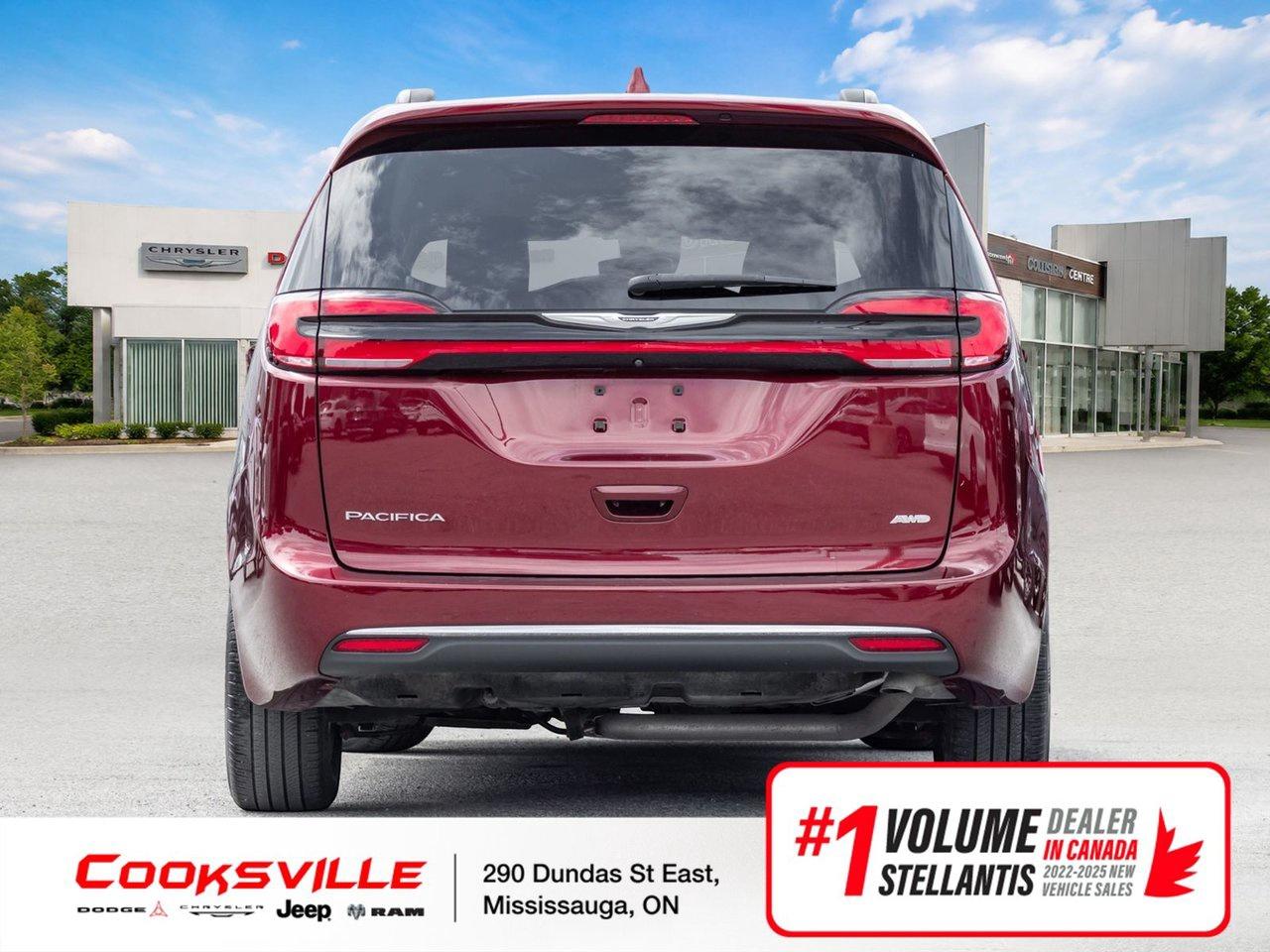 2022 Chrysler Pacifica TOURING L AWD Photo