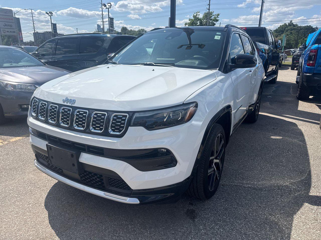 Used 2024 Jeep Compass Limited 4X4 for sale in Mississauga, ON