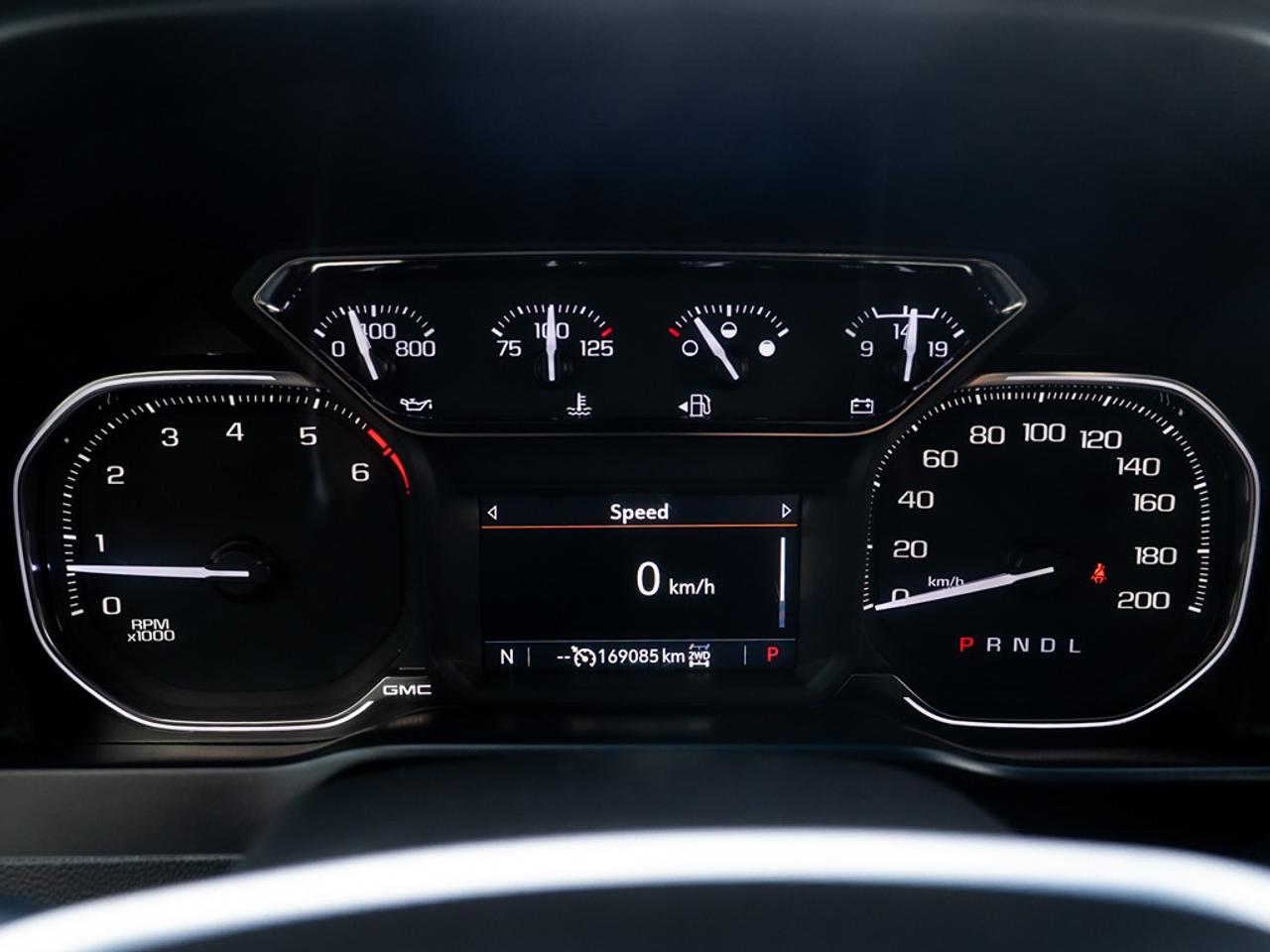 2021 GMC Sierra 2500 4WD Crew Cab Photo36